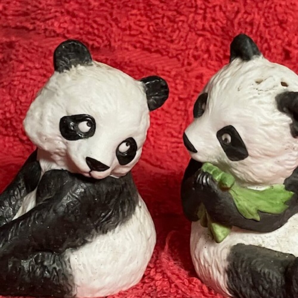 Panda Franklin Mint Salt & Pepper Shaker 1987